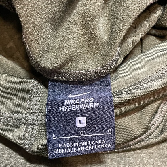 Nike Pro Women’s Army Green Hyperwarm Training Long Sleeve Hoodie Top Size L - Picture 4 of 15